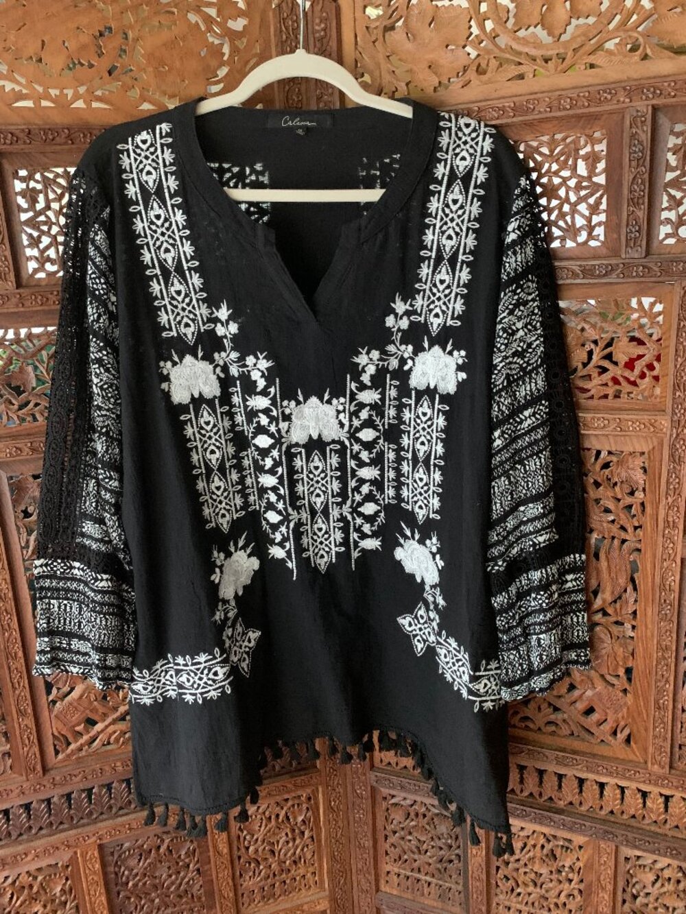 Calessa black w/white embroidered blouse, size 1X